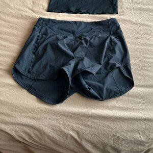 Lululemon Hotty Hot Short 2.5" Inseam